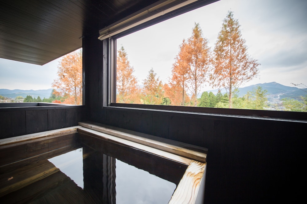 特別室露天風呂付き　(禁煙) 大浴場0 | 湯布院温泉 ひすいの宿 黎明