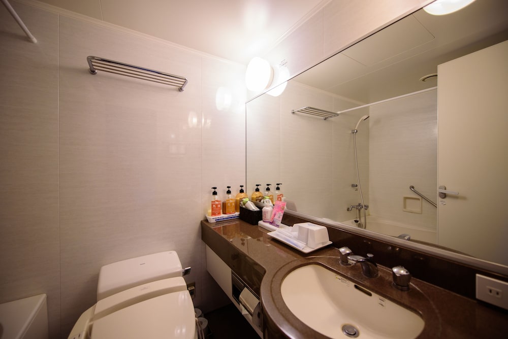 洋室ツイン展望室　(禁煙) バスルーム0 | 湯布院温泉 ひすいの宿 黎明