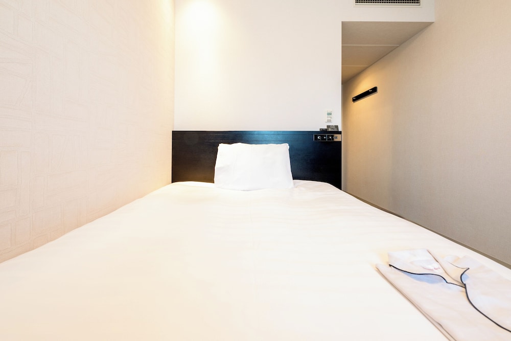 スタンダードダブル喫煙 客室1 | リッチモンドホテル 鹿児島天文館