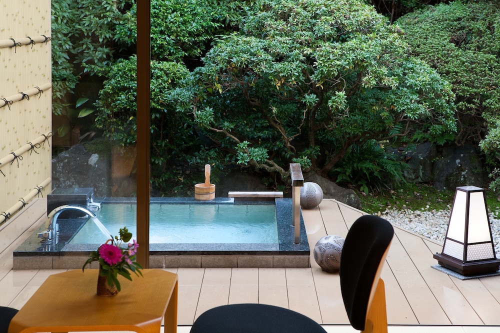 庭園露天風呂付和室 部屋からの景観0 | 伊東 緑涌