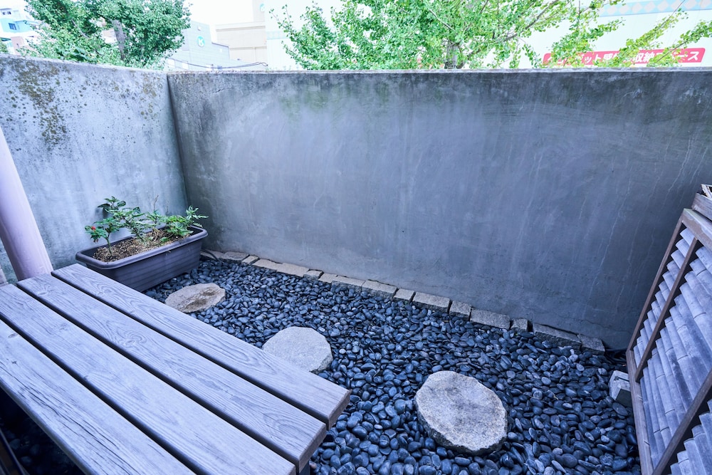 個室ツインルーム 客室3 | 鹿児島グリーンゲストハウス