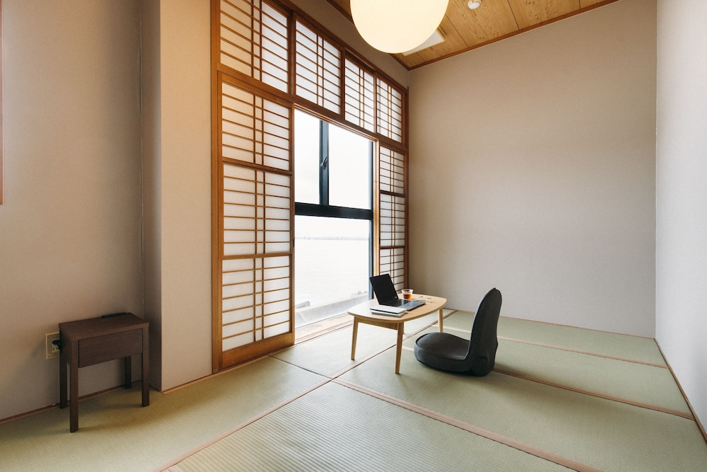 シングルルーム オーシャンビュー 客室1 | Nagasaki House ぶらぶら