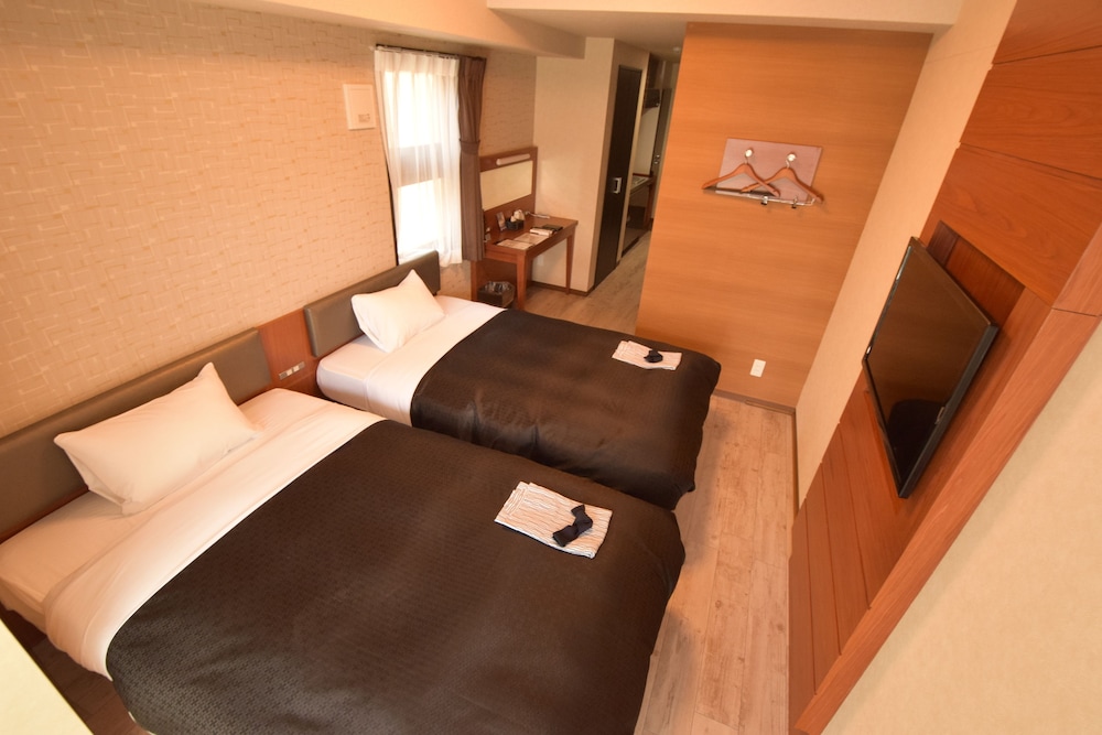 ベーシック ツインルーム 2 ベッドルーム 禁煙 客室7 | ホテルトラッド大阪鶴橋