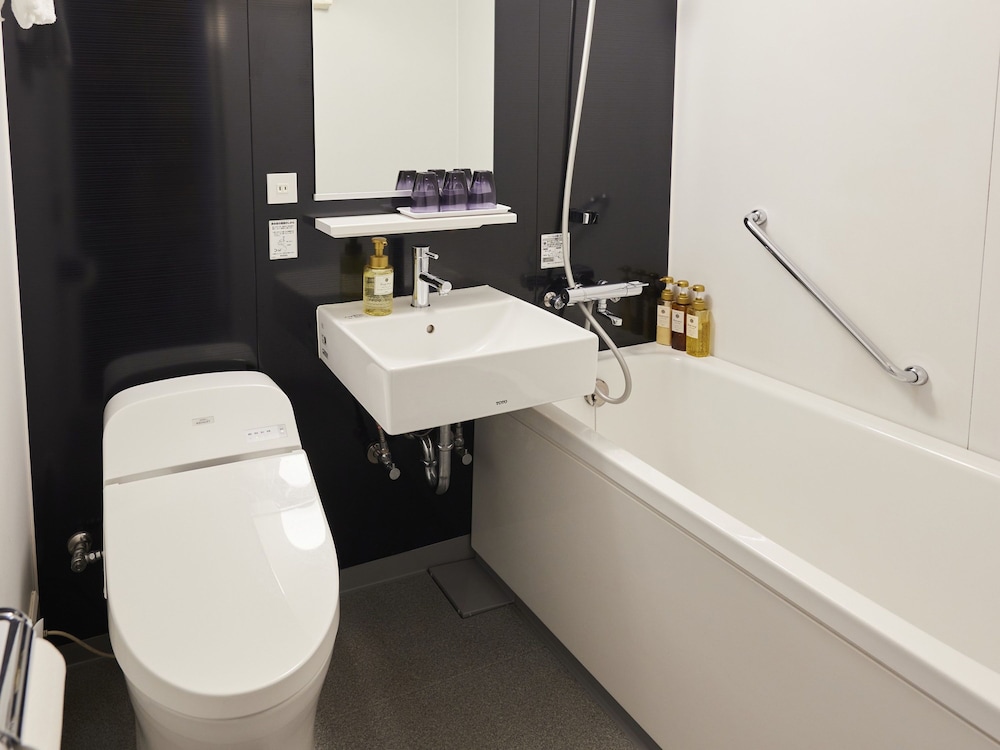 スタンダード ルーム 禁煙 バスルーム1 | ホテルロッテルダム ハウステンボス