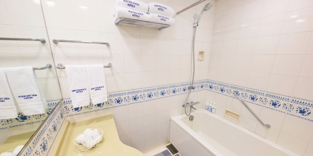 [翌日1DAYパスポート付]スーペリアフォース バスルーム3 | ホテルアムステルダム ハウステンボス