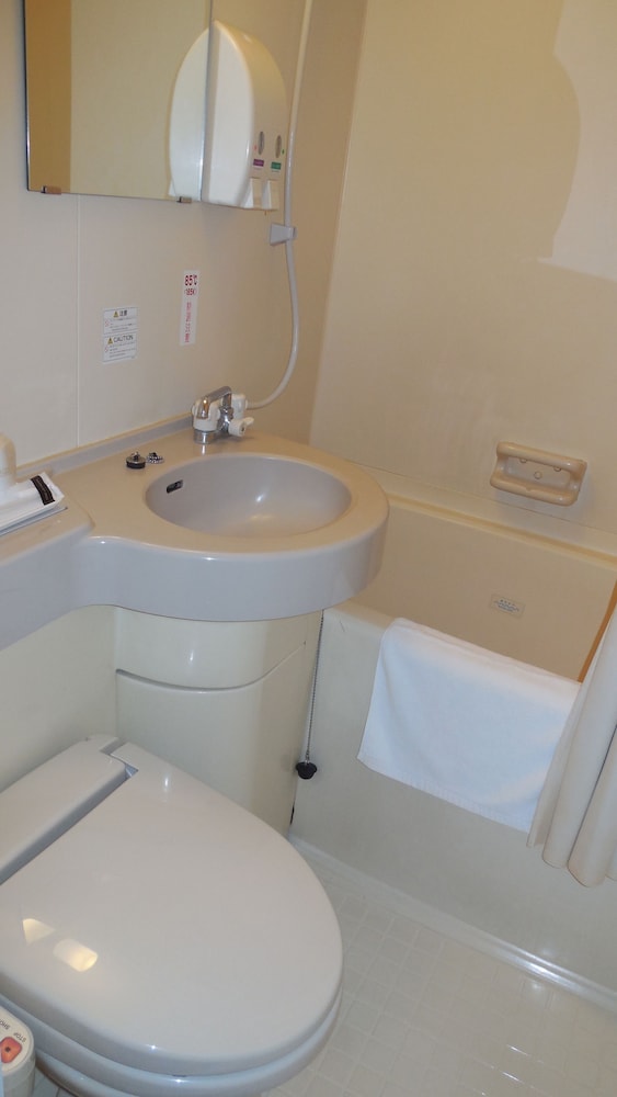 スタンダード ツインルーム 禁煙 バスルーム1 | くれたけイン御殿場インター