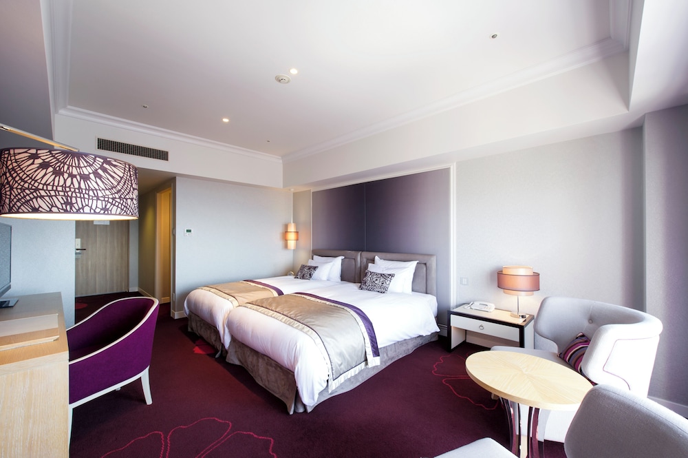 プレミアムツインルーム パークビュー 禁煙 客室2 | ホテルオークラ JR ハウステンボス