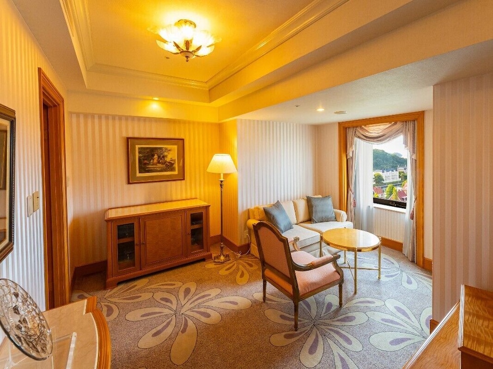 ジュニアスイート　禁煙 客室2 | ホテルオークラ JR ハウステンボス