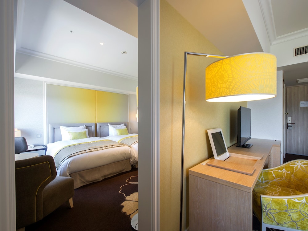 プレミアム 4人部屋 ステーションビュー 禁煙 客室2 | ホテルオークラ JR ハウステンボス