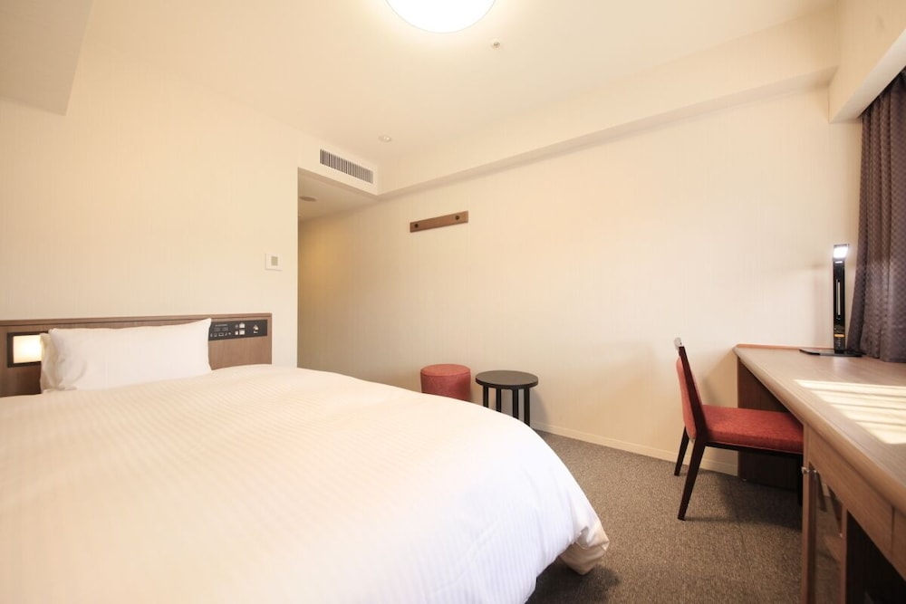 ダブルルーム ダブルベッド 1 台 禁煙 客室3 | リッチモンドホテル 鹿児島金生町