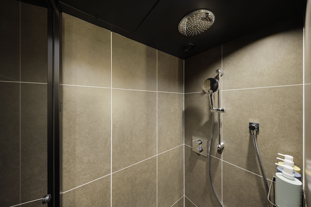 綾館 温泉露天風呂付プレミアルーム テラス付(大人2-4名用) 禁煙 バスルーム0 | ラフォーレ箱根強羅 湯の棲