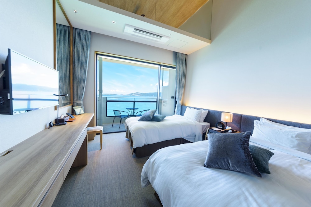 エグゼクティブ ルーム シングルベッド 2 台 禁煙 オーシャンフロント (with Extra Bed) | ベストウェスタン沖縄幸喜ビーチ