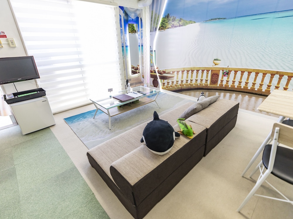 コンフォート ルーム 禁煙 共用バスルーム 客室16 | おもてなしホステル 宮島