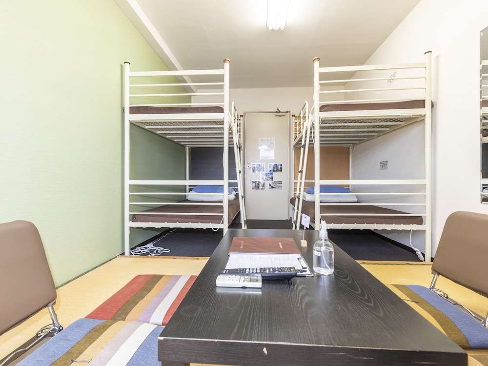 オーシャンビュー和洋室B 共用バスルーム 客室8 | おもてなしホステル 宮島