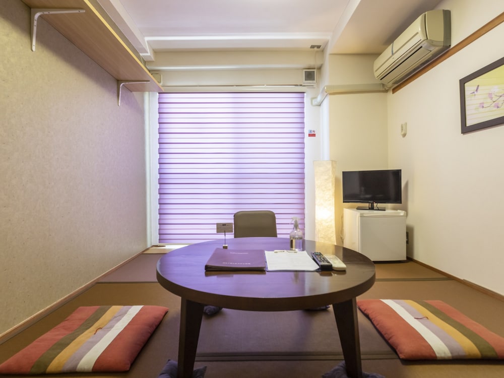 オーシャンビュー和洋室A 共用バスルーム 客室2 | おもてなしホステル 宮島