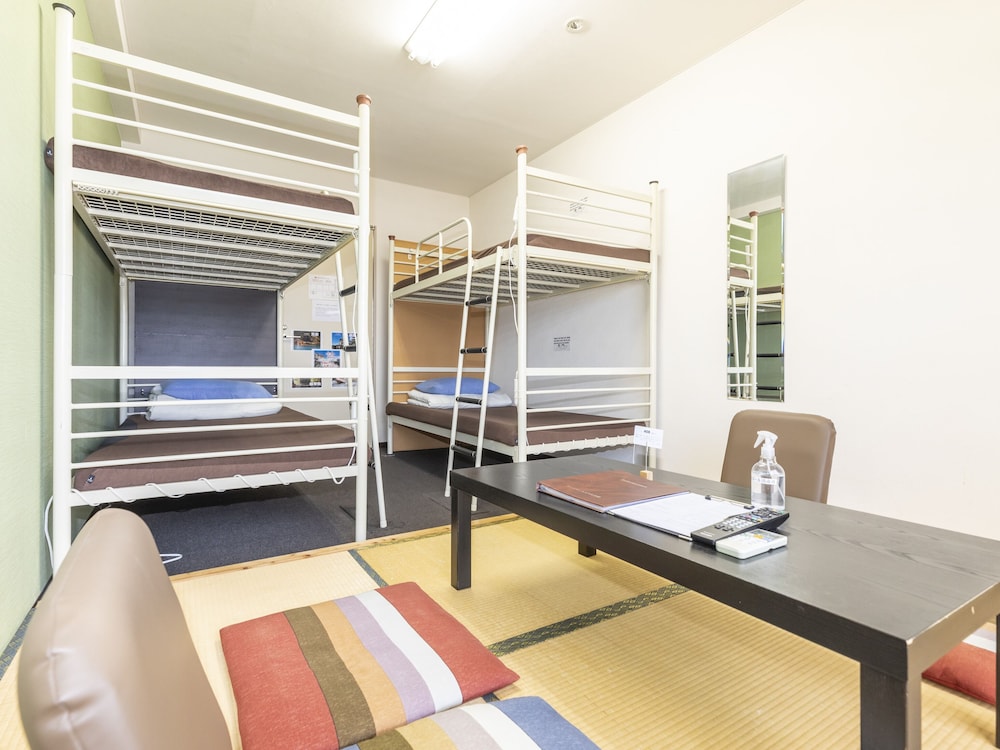 オーシャンビュー和洋室B 共用バスルーム 客室1 | おもてなしホステル 宮島