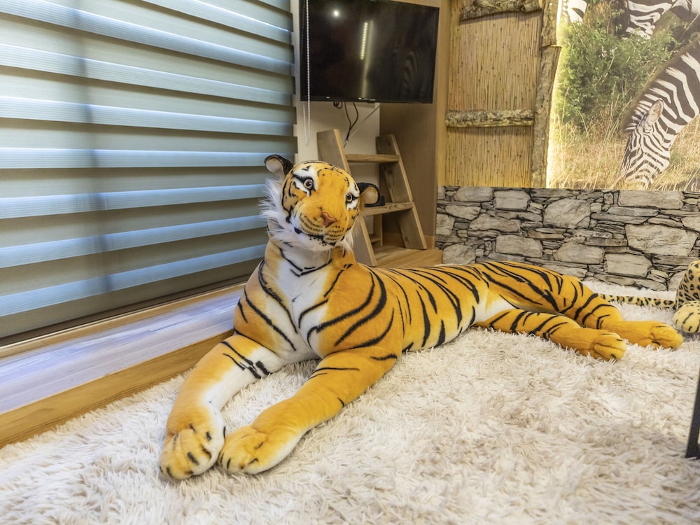 エクスクルーシブ ルーム 禁煙 共用バスルーム 客室9 | おもてなしホステル 宮島