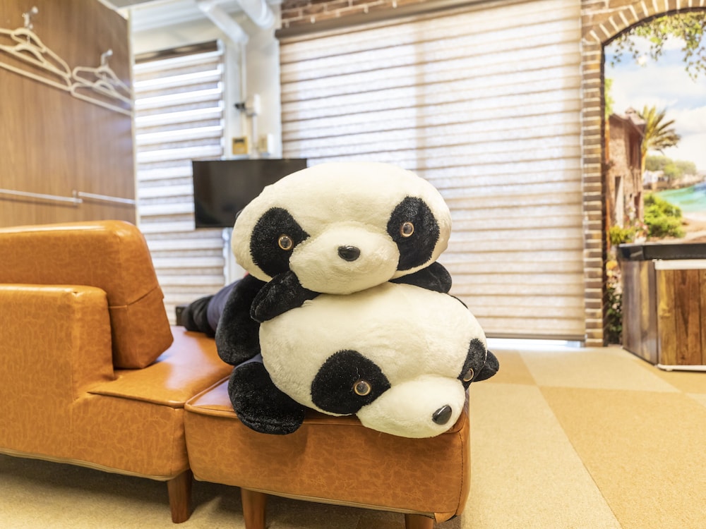 デザイン 4 人部屋 禁煙 共用バスルーム 客室2 | おもてなしホステル 宮島