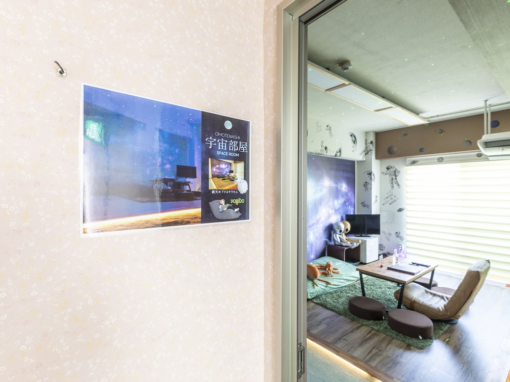 デラックス ルーム 禁煙 共用バスルーム 客室1 | おもてなしホステル 宮島