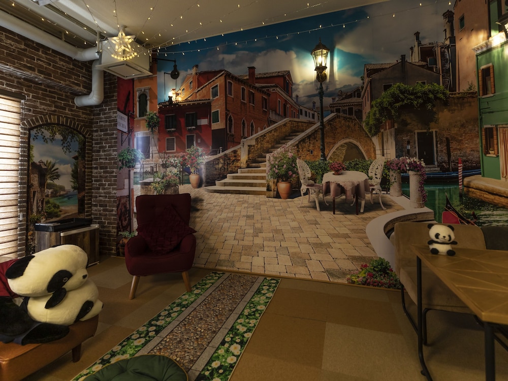 デザイン 4 人部屋 禁煙 共用バスルーム 客室6 | おもてなしホステル 宮島