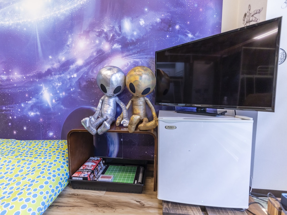 デラックス ルーム 禁煙 共用バスルーム 客室3 | おもてなしホステル 宮島