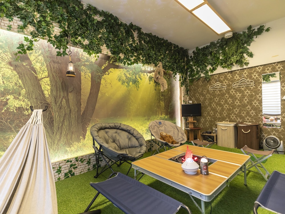 デザイン ルーム 禁煙 共用バスルーム 客室4 | おもてなしホステル 宮島