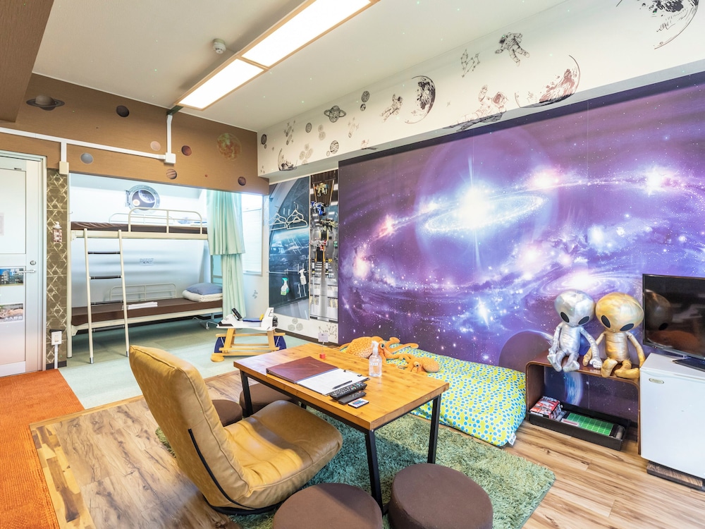 デラックス ルーム 禁煙 共用バスルーム 客室17 | おもてなしホステル 宮島