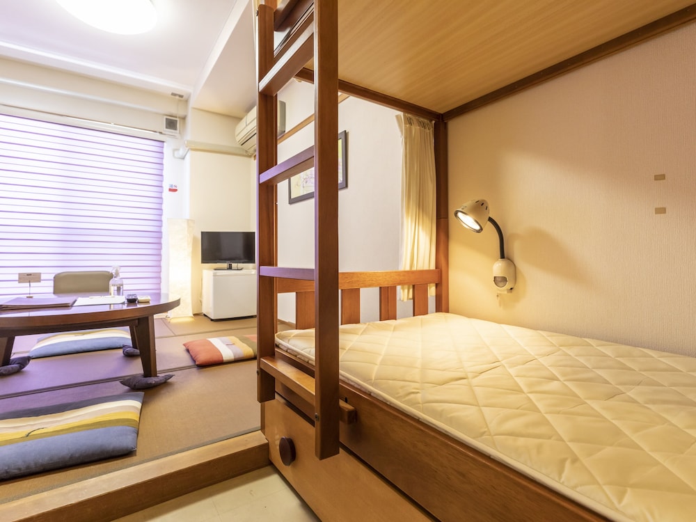 オーシャンビュー和洋室A 共用バスルーム 客室5 | おもてなしホステル 宮島