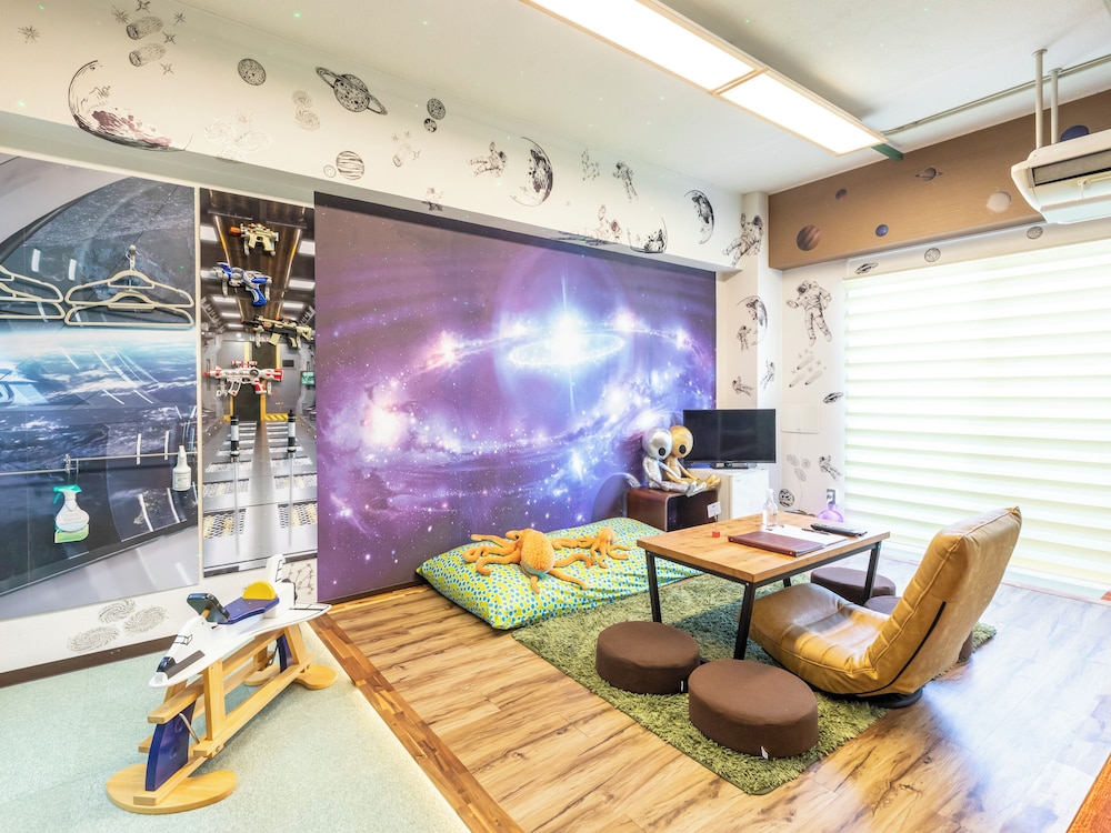 デラックス ルーム 禁煙 共用バスルーム 客室18 | おもてなしホステル 宮島