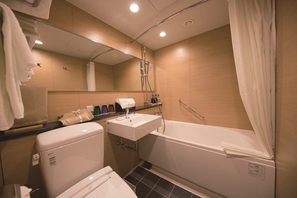 イーストフォレストツイン(禁煙) バスルーム1 | 軽井沢プリンスホテル イースト