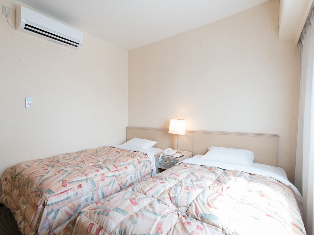 ツインルーム 禁煙 客室1 | Tabist ホテルテトラ 北九州