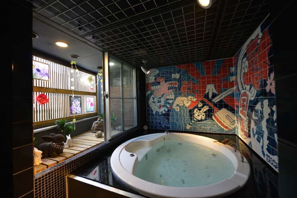 スタンダードダブルルーム バスルーム0 | 行燈旅館