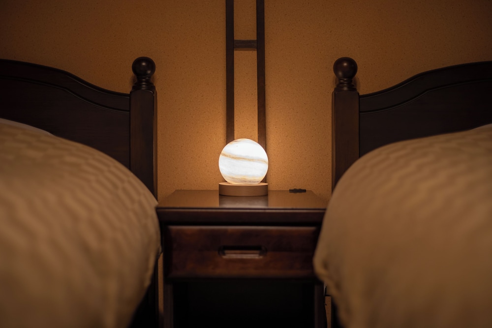 コンフォート ダブルまたはツインルーム 禁煙 専用バスルーム 客室2 | 湯花 満開