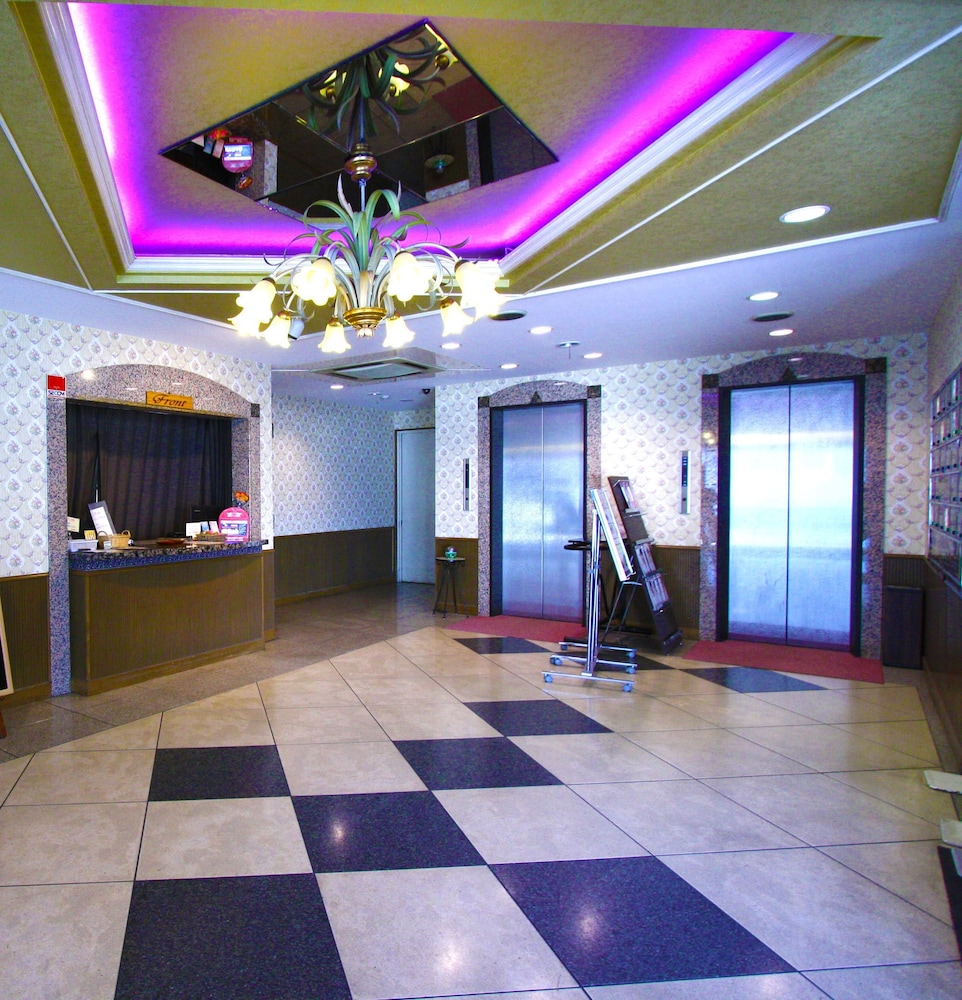 ロビー1 | ホテル おひるねラッコ 姫路ロイヤル - アダルト オンリー