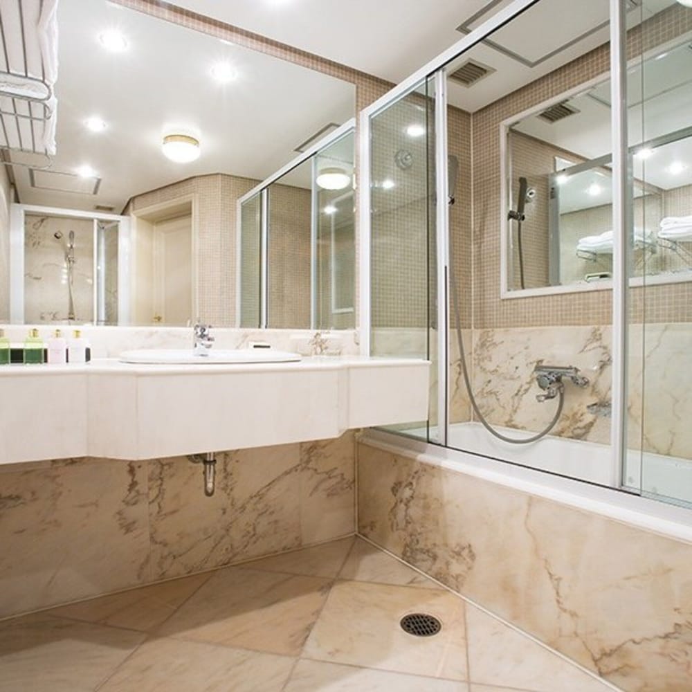 スイート 禁煙 大人定員3名様 バスルーム0 | アートホテル小倉 ニュータガワ