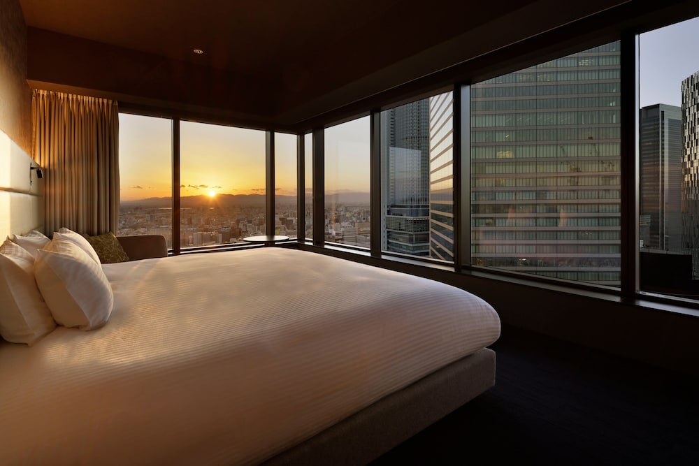 デラックスビューバスワイドキング (禁煙) 客室1 | 三井ガーデンホテル名古屋プレミア