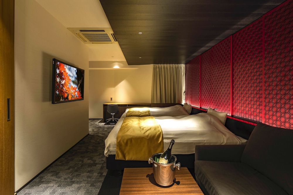 プレミアム ツインルーム 禁煙 客室8 | ホテル ザ グランデ心斎橋