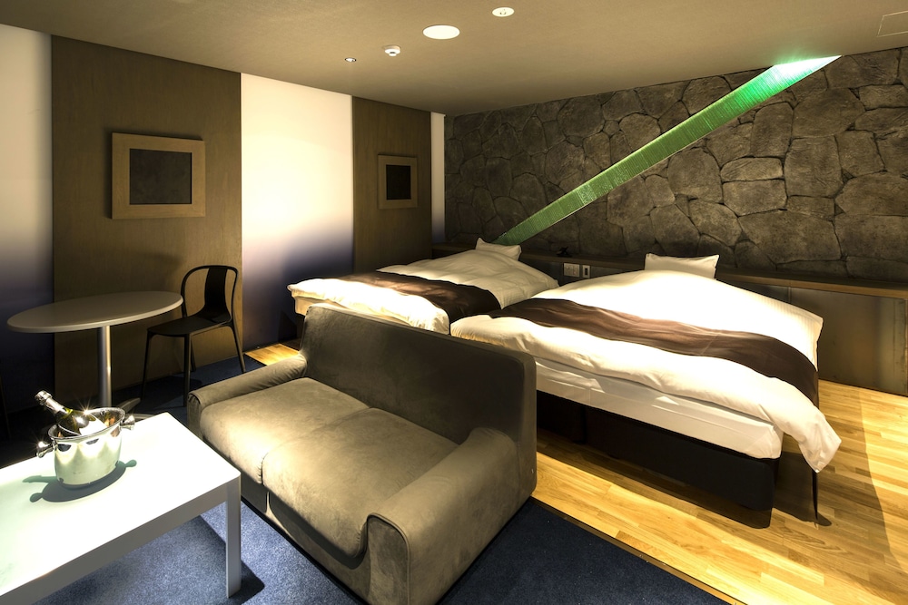 プレミアム ツインルーム 禁煙 客室11 | ホテル ザ グランデ心斎橋