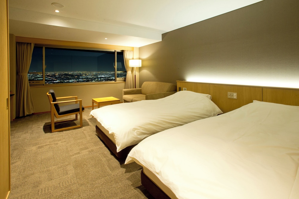 洋室 | 山荘 風の杜