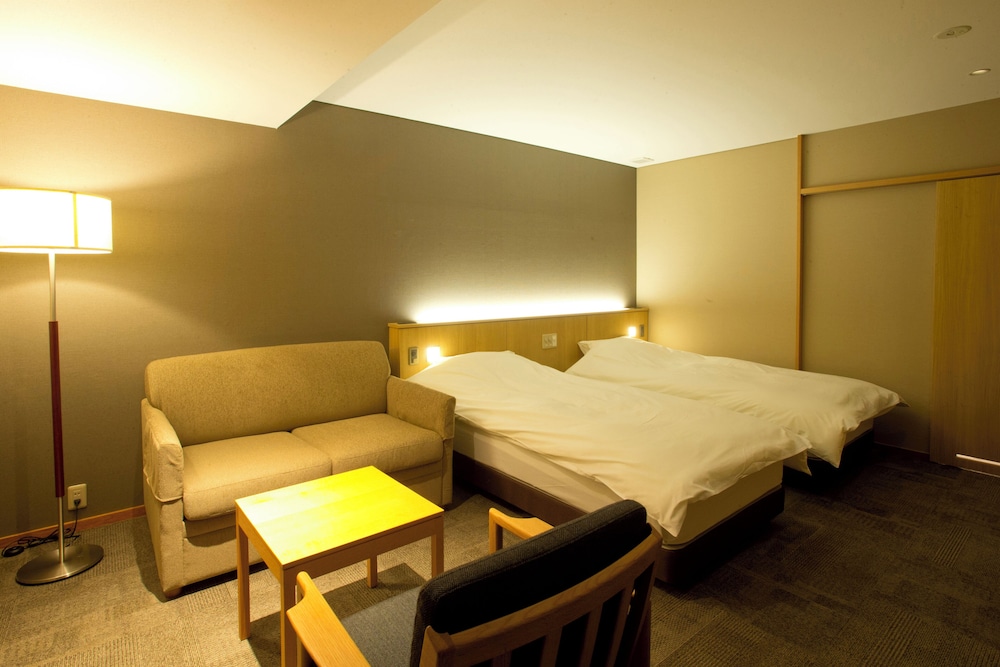 洋室 客室3 | 山荘 風の杜