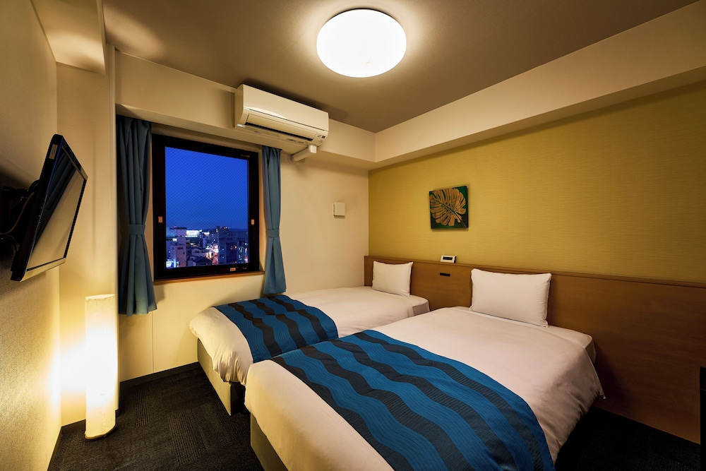 スタンダード ツインルーム 禁煙 客室1 | ホテルソビアル 大阪 ドーム前