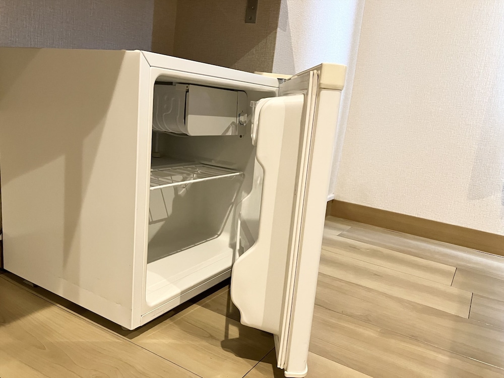 和室 (5名定員) 禁煙 小型冷蔵庫0 | ビクトリアホテル