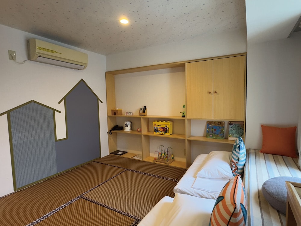 ファミリー和室 (4名定員) 禁煙 客室6 | ビクトリアホテル