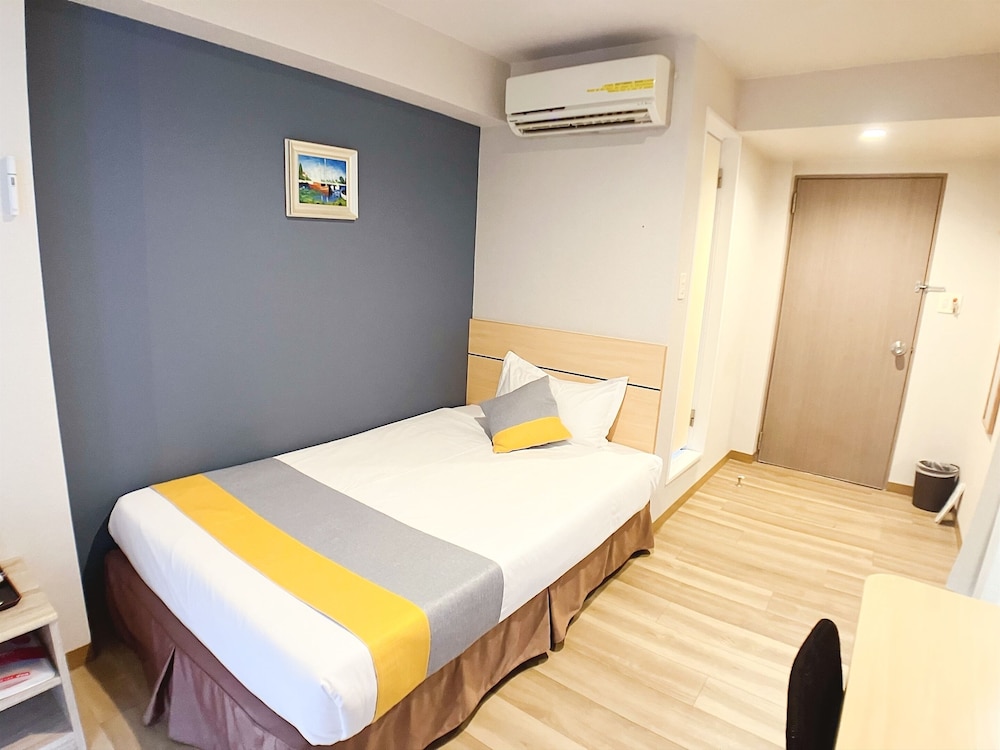 セミダブルルーム | ビクトリアホテル