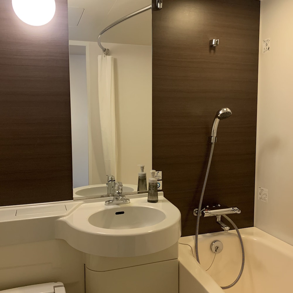 ダブル ユニットバス 禁煙 バスルーム1 | 博多 東急REIホテル