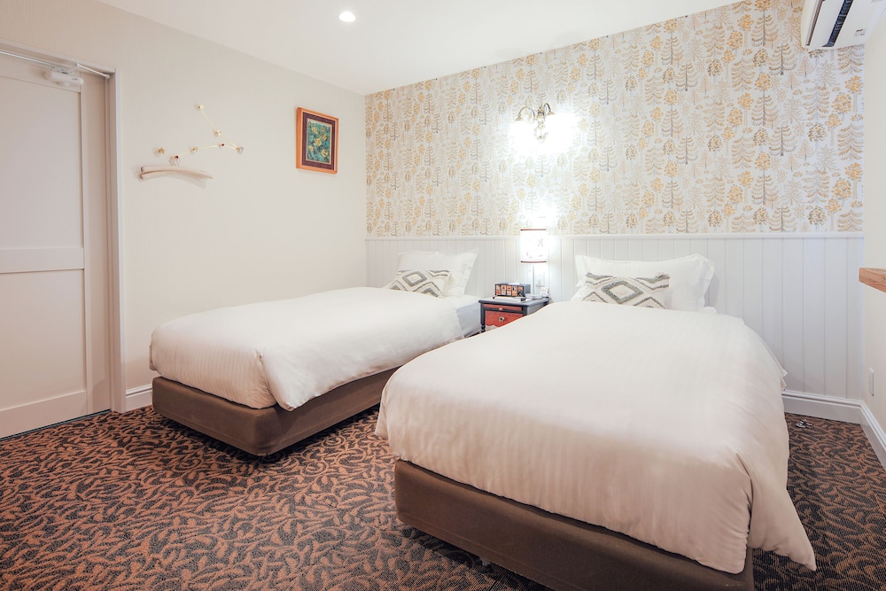 Standard Twin Room, Mountain View 客室5 | Hotel WELLIES