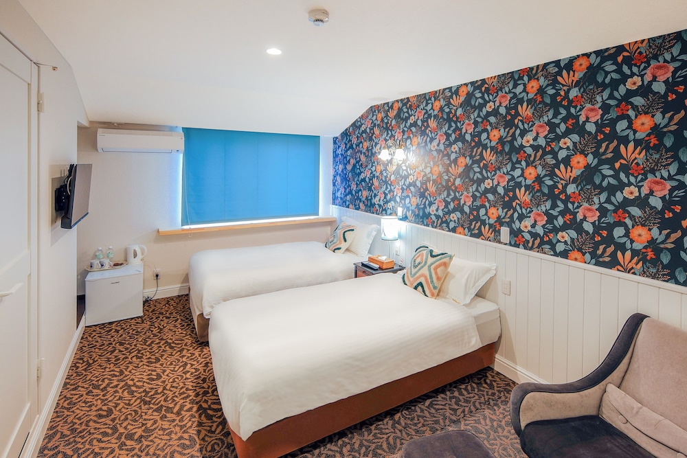 Economy Twin Room 客室4 | Hotel WELLIES