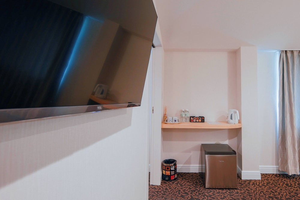 デラックス ファミリールーム 2F 客室4 | Hotel WELLIES