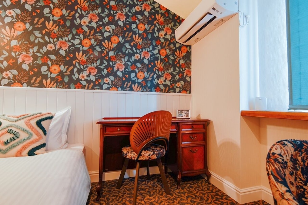 スーペリア ツインルーム 客室3 | Hotel WELLIES