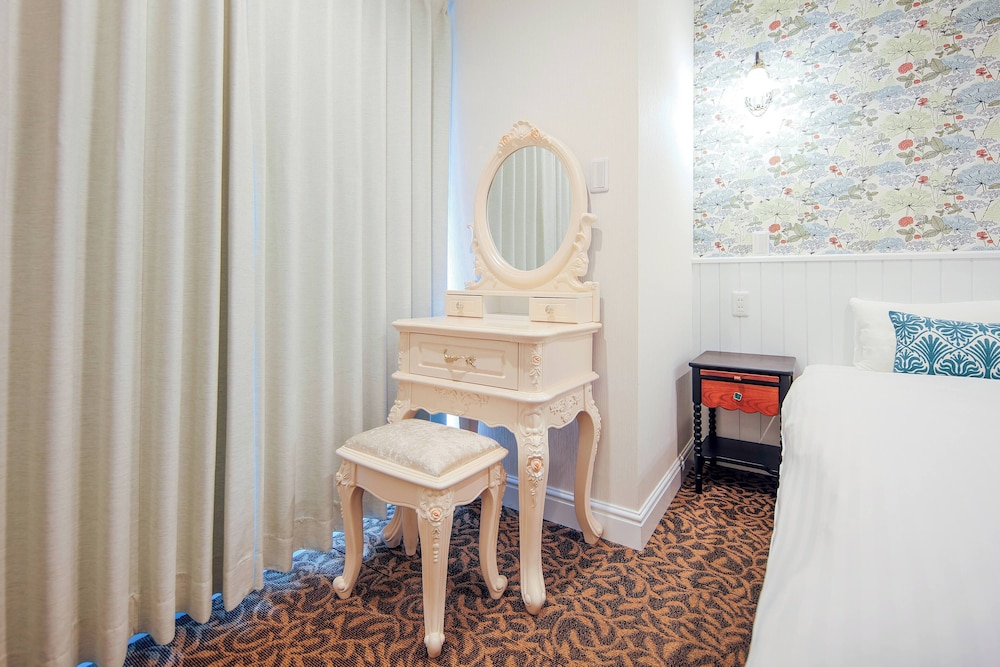 スーペリア ダブルルーム 客室5 | Hotel WELLIES